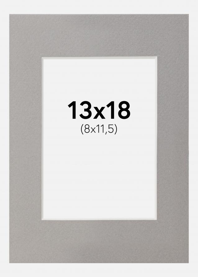 Paspartú Gris 13x18 cm (8x11,5)