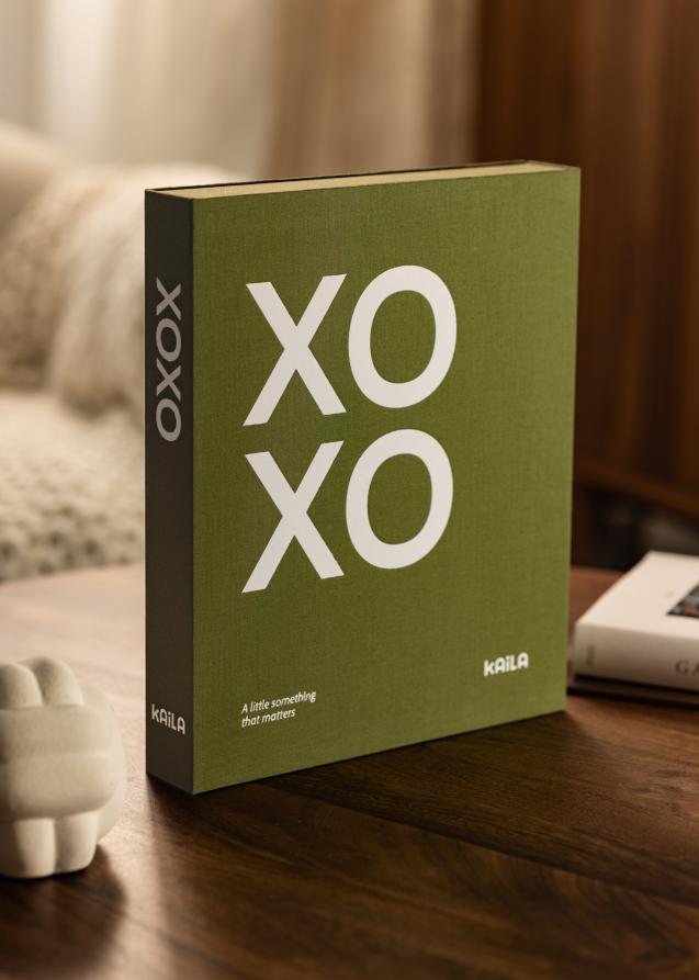KAILA XOXO Olive - Coffee Table Photo Álbum (60 Páginas negras / 30 hojas)