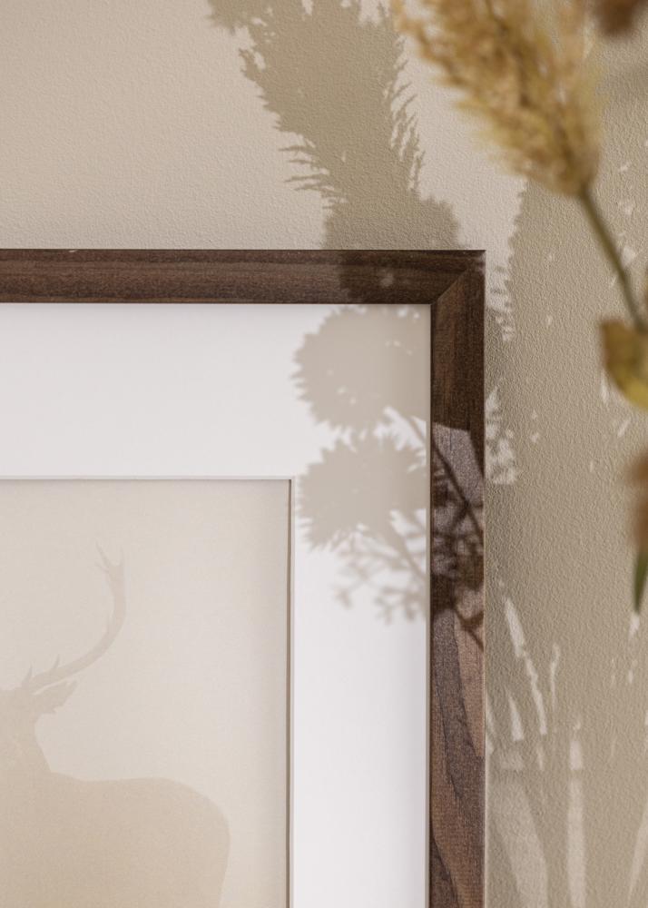 Marco Stilren nuez 55x70 cm - Paspartús Blanco 45,7x61 cm