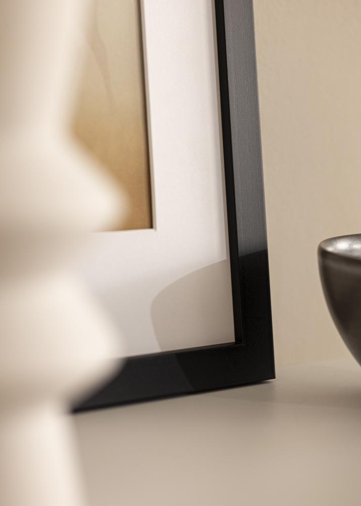 Marco negro madera 68x98 cm - Paspartús Blanco 56x76 cm