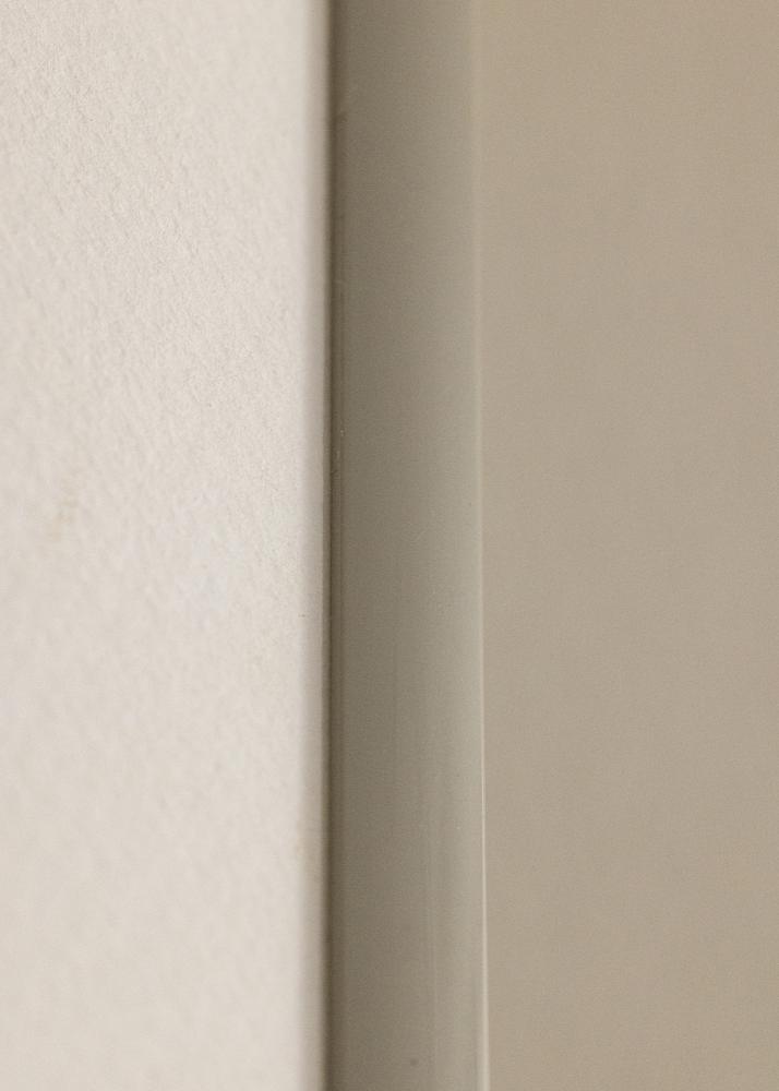 Marco New Lifestyle gris tierra 20x30 cm - Paspartús Blanco 15x21 cm