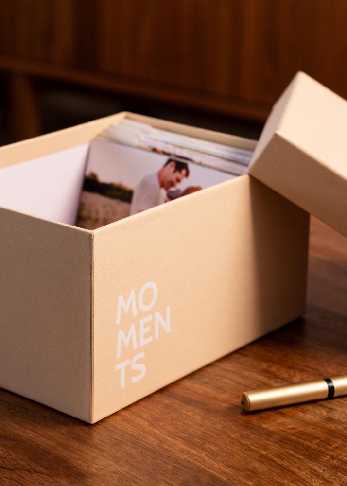 KAILA MOMENTS Caja de Fotos (700 imágenes en 10x15 cm) - Crema