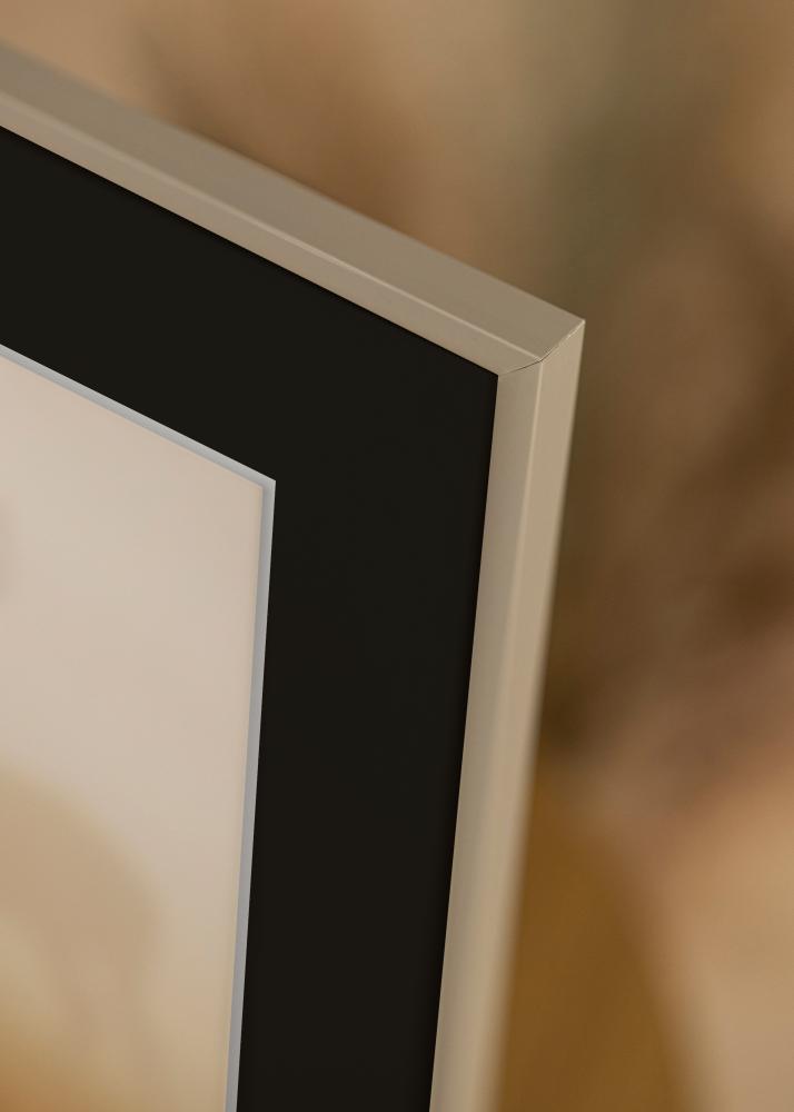 Marco New Lifestyle Earth Grey 70x100 cm - Paspartú Negro 24x36 inches