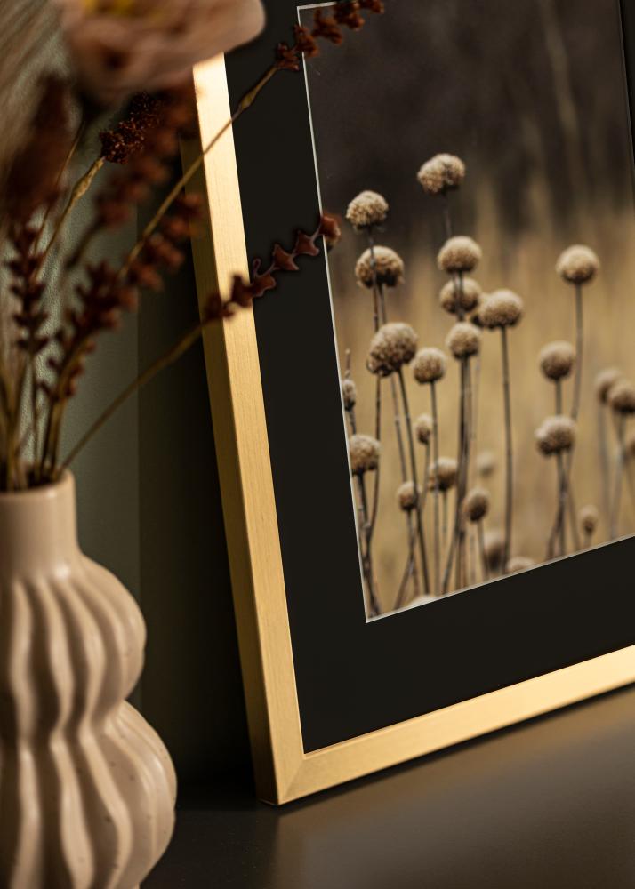 Marco Selection Dorado 13x18 cm - Paspartú Negro 9x12 cm