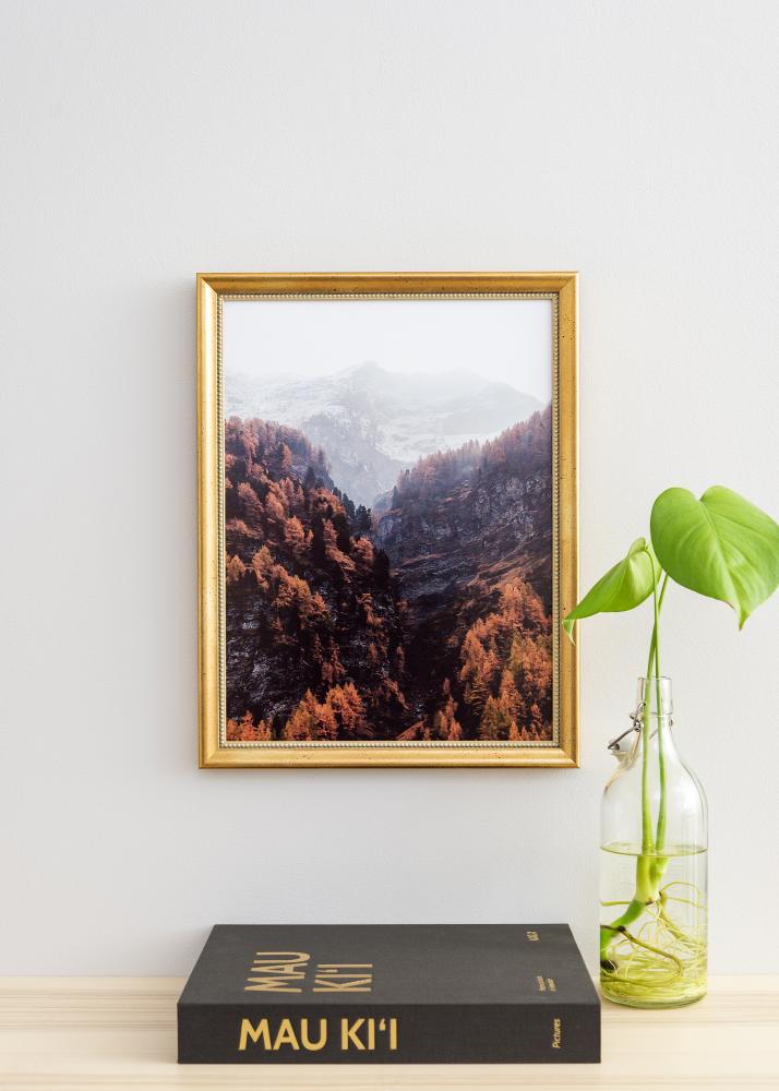 Marco Delighted 70x100 cm