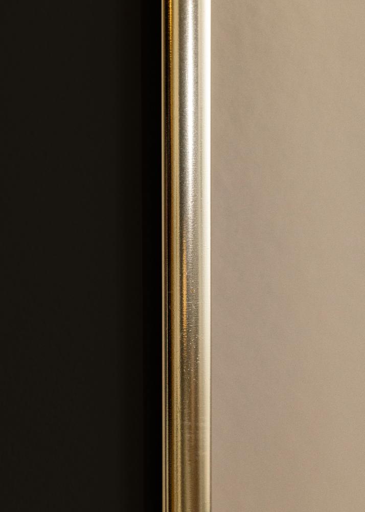 Marco Aluminio Acabado brillante Dorado 70x100 cm - Paspartú Negro 62x85 cm