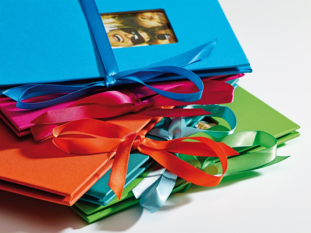 Fun Leporello Rojo - 12 Fotos en formato 15x20 cm