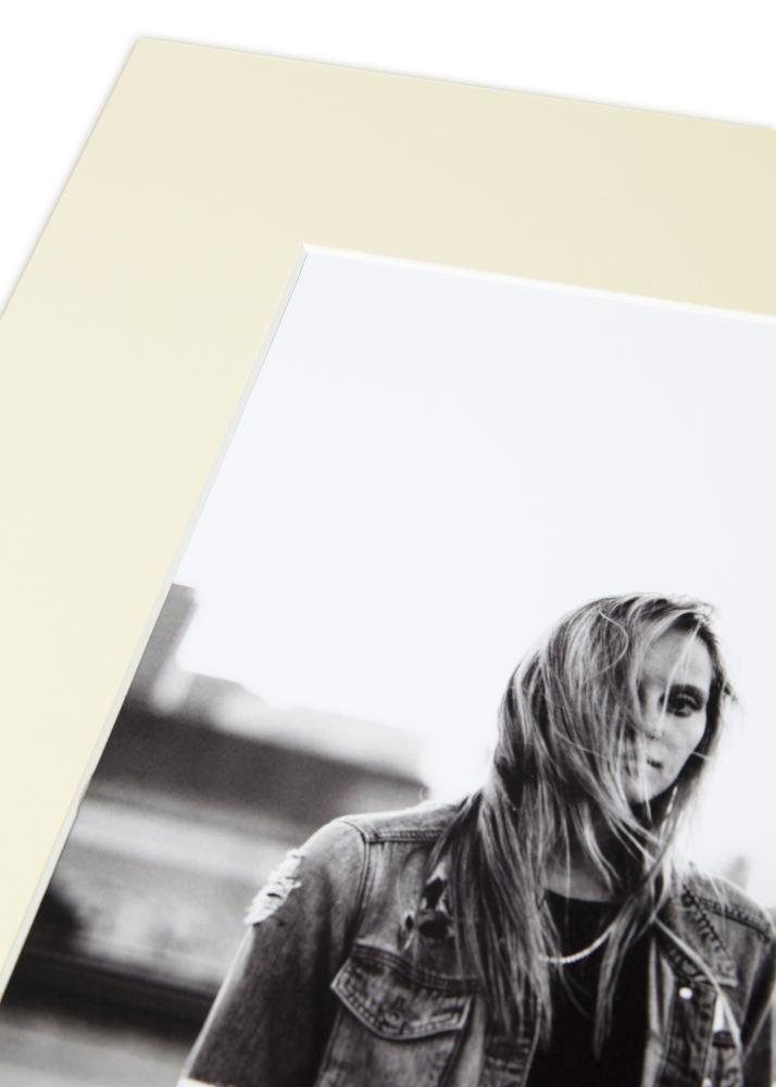 Paspartú Crema - A medida (Blanco borde interior)