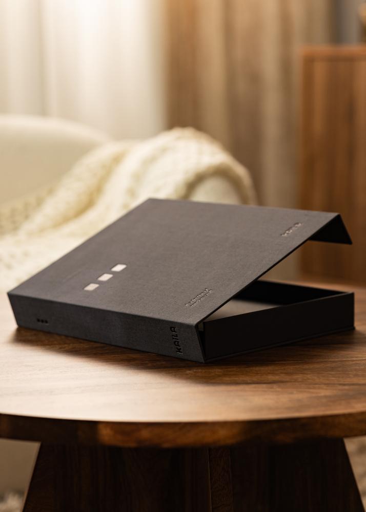 KAILA ... - Coffee Table Photo Álbum (60 Páginas negras / 30 hojas)