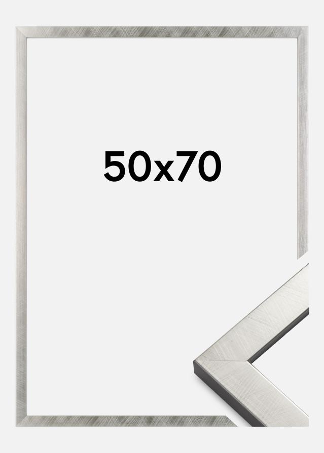 Marco Uppsala Plateado 50x70 cm