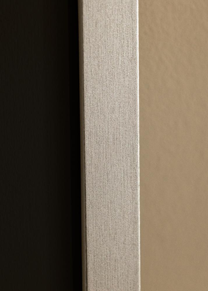 Marco Selection Plateado 70x100 cm - Paspartú Negro 62x93 cm