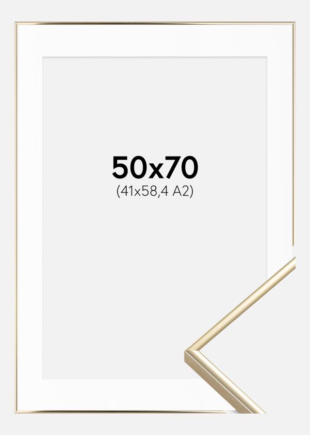 Marco Visby Acabado brillante Dorado 50x70 cm - Paspartú Blanco 42x59,4 cm (A2)
