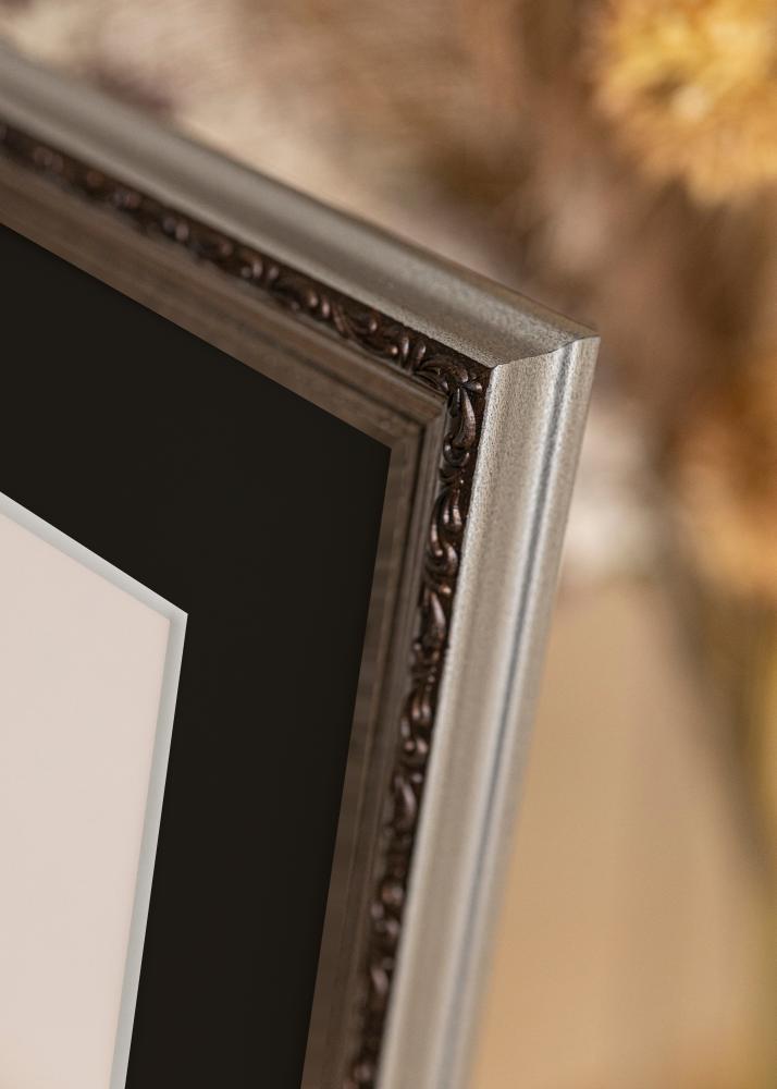 Marco Abisko Plateado 30x40 cm - Paspartú Negro 18x27 cm