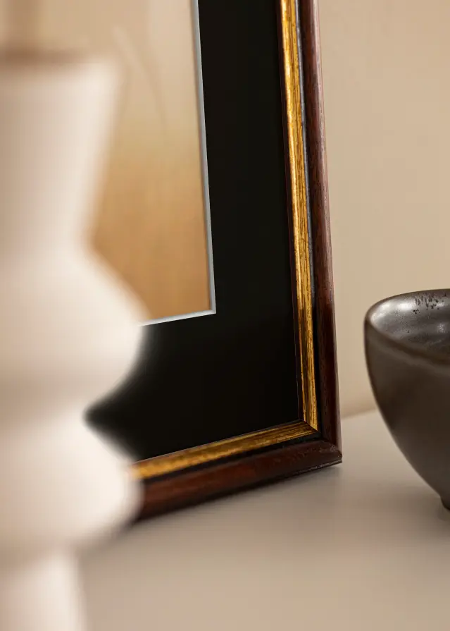 Marco Siljan Marrón 45x60 cm - Paspartú Negro 30x45 cm