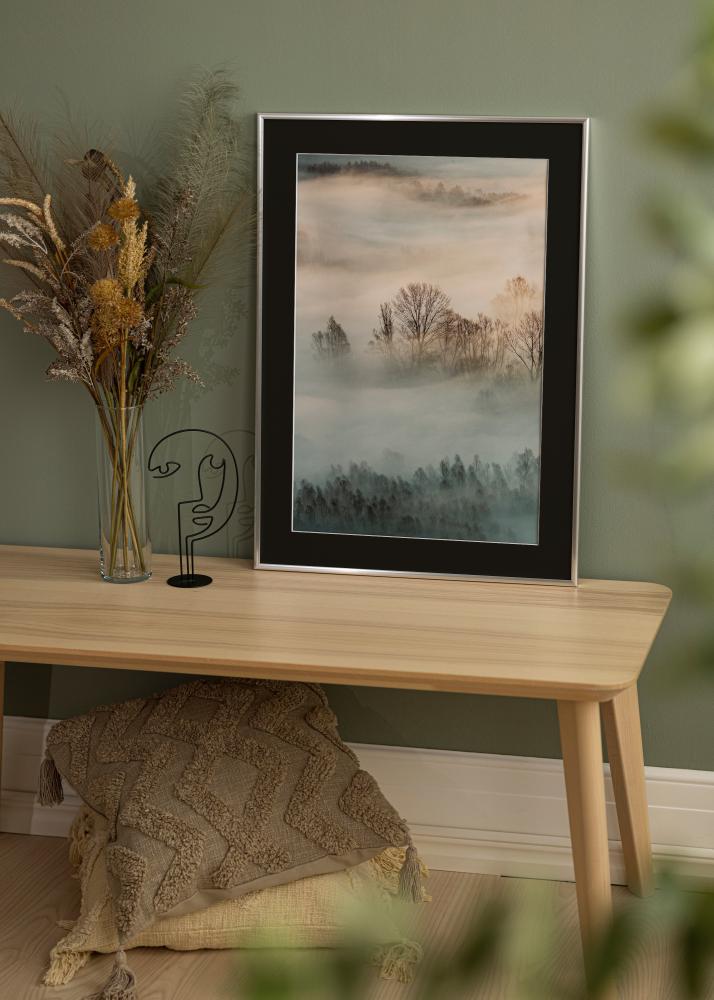 Marco New Lifestyle Plateado 30x40 cm - Paspartú Negro 18x27 cm